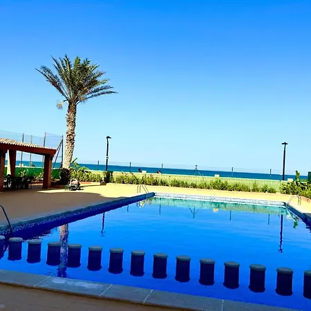 La Mata Beachfront With Sea View And Pool Апартаменти